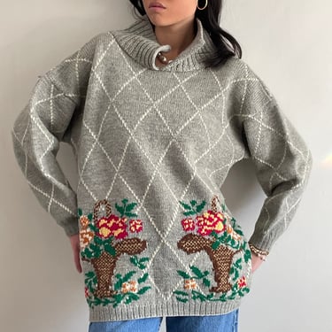 70s hand knit sweater / vintage hand knit gray rag wool intarsia garden flower basket trellis oversized collared spring sweater tunic | L 