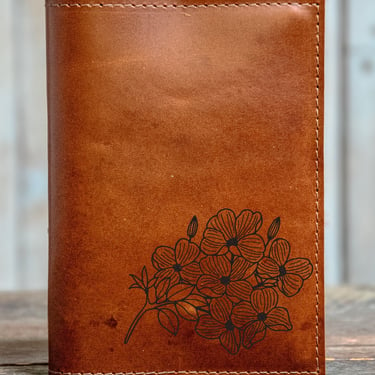Handmade Leather Journal | Personalized Leather Notebook | Sketchbook | Gift | In Blue Handmade | Flora Series 2 