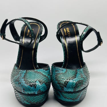 Gucci Green SnakeSkin Strap Heel Sandals
