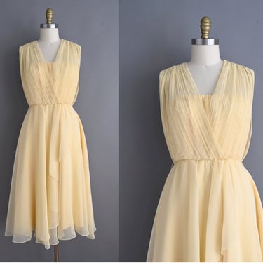 vintage 1960s Dress | Vintage Fluttery Chiffon Buttery Spring Dress | Small 