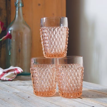 Vintage pink Depression Glass tumblers / Indiana Glass diamond pattern drinking glasses / 3 vintage pink water glasses / drinkware barware 