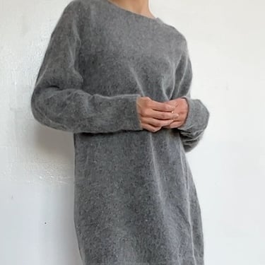 Soft Charcoal Long Sweater (M)