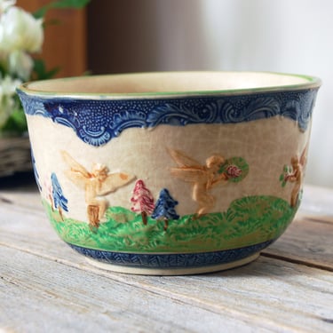 Vintage Japanese Mepoco bowl with fairies / vintage ceramic bowl / hand painted Japan pottery / Majolica style ceramic bowl / fairy bowl 
