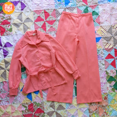 Fabulous Vintage 60s 70s Peach Orange Two-Piece Pants Set 