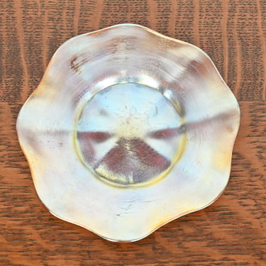 Louis Comfort Tiffany Favrile Iridescent Art Glass Plate