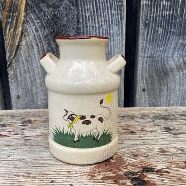 Vintage Milk Jug Vase -- Vintage Farmhouse Decor -- Farmhouse Vase -- Barn Vase -- Vintage Vase -- Vintage Cow Vase -- Vase with Cow 