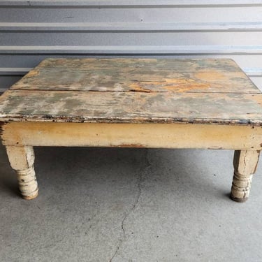 19th Century Scottish Victorian Painted Pine Farmhouse Coffee Table, Antique Distressed Chippy Paint Patina 