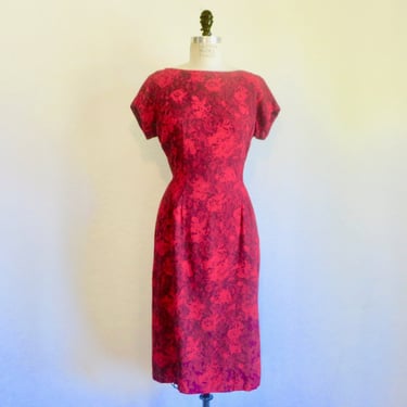 1950's Red and Black Floral Wool Sheath Dress Bow and Button Back Short Sleeves 50's Fall Winter Rockabilly 30