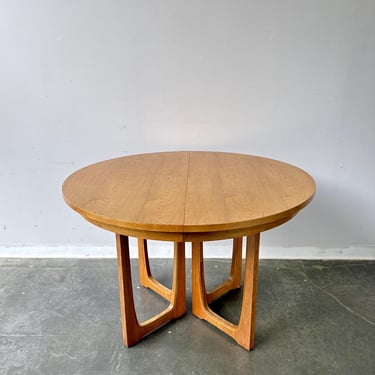 Vintage Mid Century Light Walnut Round Dining Table 