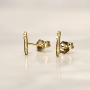 Victoria Cunningham | 14k Tiny Stick Earrings with Diamond