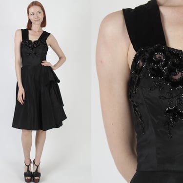 40s Black Floral Beaded Dress, Large Full Circle Skirt, Vintage Art Deco Cocktail Party Gown, Metal Side Zipper Closure 