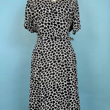 Vintage 1940s 1950s Abstracrt Print Rayon Dress LRG 