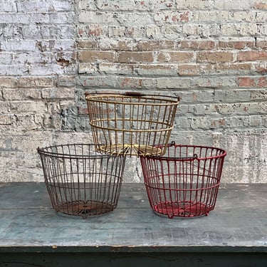 Set of 3 Vintage Wire Stacking Apple Baskets Vintage Decor 