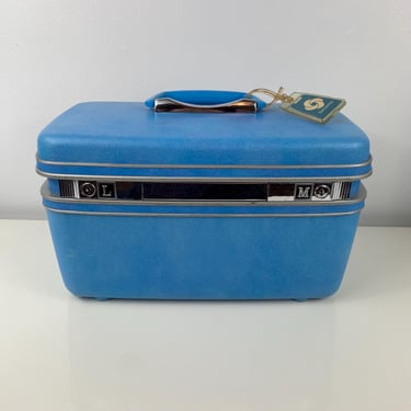 Vintage Samsonite Silhouette Ladies' Beauty Case in Columbine Blue, 1960s Made in USA Makeup Case Hard Sided Luggage includes Mirror Tray 