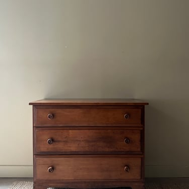 Pine dresser