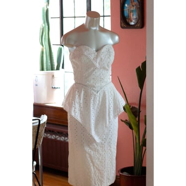 open lace back dress 2 in 1 Short Wedding Dress Shiori with Detachable Protea Skirt Custom Size main image 1