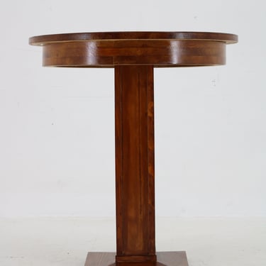 1940s Art Deco Round Coffee Table , Czechoslovakia / Vintage Coffee Table / Wooden Coffee or Side Table 