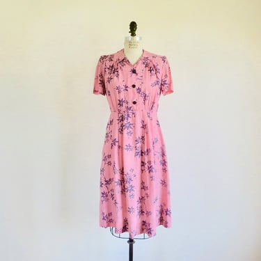 1940's Pink and Navy Blue Floral Print Rayon Day Dress WW2 Era Fashion Rockabilly Swing Spring Summer 29" Waist Size Medium 