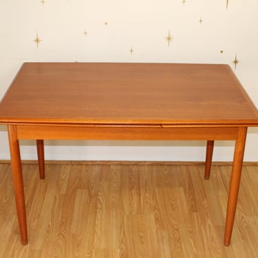 Danish Modern Teak Compact Dining Table w/ Leaves