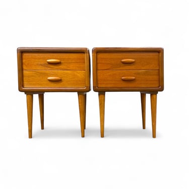 Vintage Nightstand Pair by Drylund 