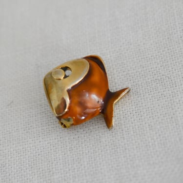 1960s/70s Tiny Brown Fish Brooch 