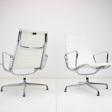 Chair by Charles & Ray Eames for Vitra, EA 107 / Mid-century / White Colour / 