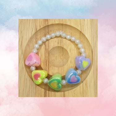 Pastel Hearts Bracelet - Kawaii Rainbow Heart Beaded Jewelry 