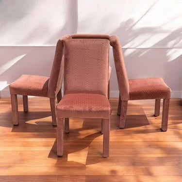 Set of 4 Postmodern Dining Chairs – 1980s Salmon Pink Velvet Upholstery, High Back Chairs, Vintage Modern Design, Sculptural Seating 