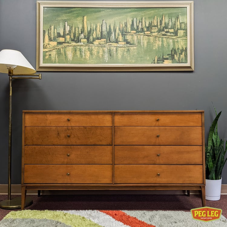 Mid-Century Modern 8-drawer dresser from the Planner Group by Paul McCobb