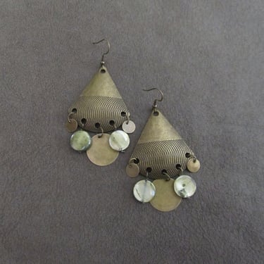 Chandelier earrings, bohemian boho shell earrings, ethnic statement earrings, bold earrings, unique gypsy earrings, mother of pearl 29 