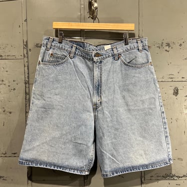 38” 90s Orange Tab Levi's Loose Fit Y2K Aesthetic Streetwear Basic Essential Skater Style light wash denim Shorts 38 Waist jorts 