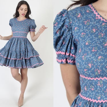 Cotton Western Honky Tonk Dress / 70s Pink Floral Square Dancing Outfit / Layered Full Circle Tiered Skirt 