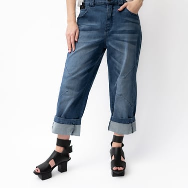 Wide Leg Dart Detail Cropped Jeans