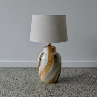 Mid Century Modern Ceramic Stone Pottery Lamp 
