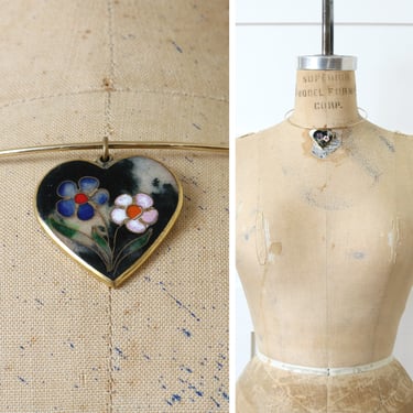vintage enamel & brass choker • 70s 80s boho hippie flower heart necklace 