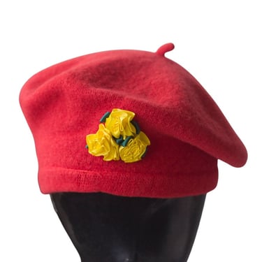 Vintage red wool beret with yellow flower detail 