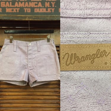 Vintage 1970’s Lavender “Wrangler” Shorts w28, Vintage Shorts, Textured Fabric, Vintage Western Wear, Vintage Clothing 