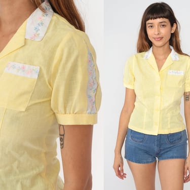 Floral Embroidered Blouse 80s Light Yellow Puff Sleeve Button up Shirt Collared Pastel Feminine Romantic Fitted Vintage 1980s Extra Small xs 