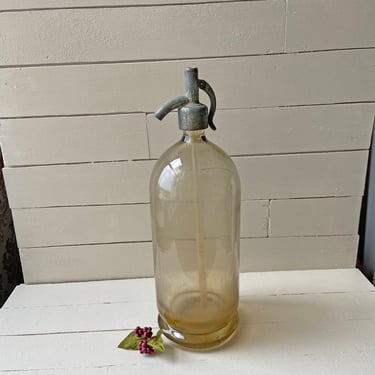 Vintage Large Seltzer Beige Bottle Glass // Vintage Soda Syphon // Vintage Beige Glass Seltzer Soda Bottle 