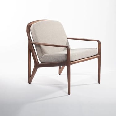 Uniqa Sagrada Salon | Lounge Chair |  Organic design 