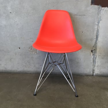 Eames Molded Plastic Chair by Herman Miller