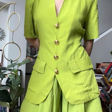 VTG 80s Brigjt Green Shorts Suit Set 