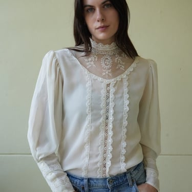 Vintage 70's Lace Blouse / Vintage Sheer Blouse /  High Neckline / 1970's 1980's Cream Top / Puffed Sleeves Victorian Look 