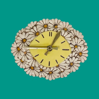 Vintage Wall Clock Retro 1970s Mid Century Modern + Ceramic + Daisy Flowers + DOES NOT WORK + Battery Operated + Mcm Home Decor + Tell Time 
