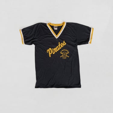 PIRATES BASEBALL TEE Vintage Graphic T-Shirt Black Yellow Cotton V-Neck Sports Softball 70's Oversize / Small Medium 