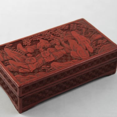 Vintage Chinese Carved Cinnabar Lacquer Box Village Scene 