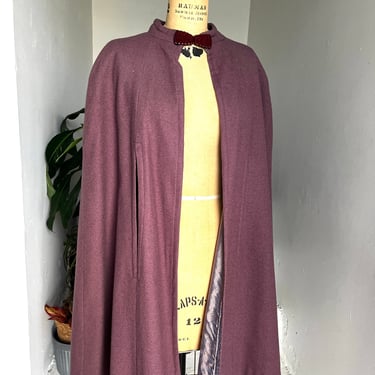 1940s Muted Purple Heather Cape Lined True Vintage Small to Large 