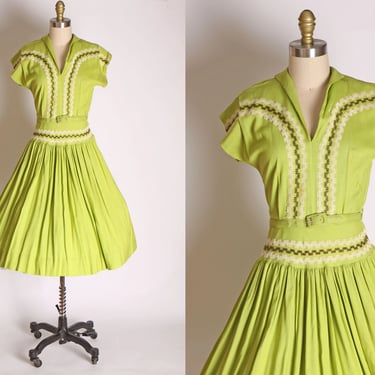1950s Chartreuse Green Short Sleeve Drop Waist Brown and White Ric Rac Zig Zag Embroidery Patio Western Dress -S 