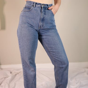 Vintage High Waist Jeans/  Bugle Boy Jeans/ 1990s Mom Jeans/ Relaxed Fit Jeans/ Vintage Jeans Long/ Classic Blue Jeans/ 29 Inch Waist 
