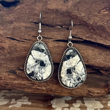 BUFFALO DANCER Navajo Sterling Silver & White Buffalo Drop Earrings | Native American Navajo Southwestern Jewelry | Buffalo Dancer Hallmark 